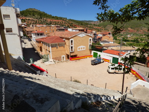 Bogarra, localidad en la provincia de Albacete, dentro de la comunidad autónoma de Castilla-La Mancha, en la histórica comarca de la Sierra de Alcaraz