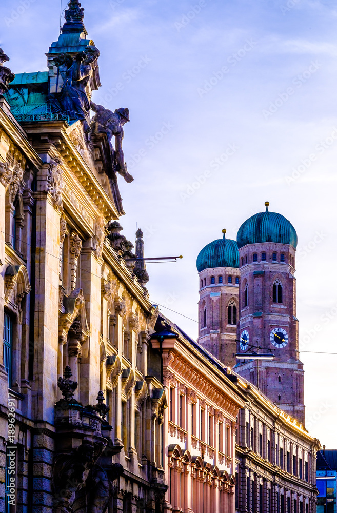 Fototapeta premium Famous Munich Cathedral - Liebfrauenkirche