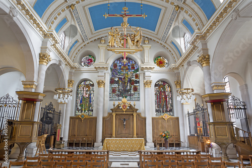 LONDON, GREAT BRITAIN - SEPTEMBER 14, 2017: The nave of church St. Mary le Bow. photo