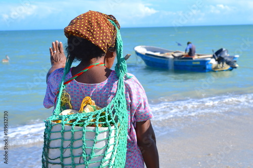 Agradecimiento al mar. El Pájaro, La Guajira- Colombia.  photo