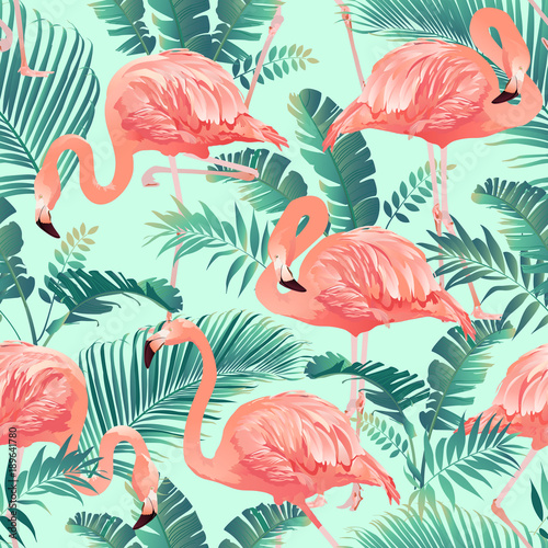 flamingi-na-tle-tropikalnych-palm