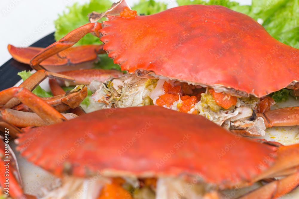 Boiled crab fresh,Steamed crabs and crab eggs with seafood spicy sauce. Boiled crab fresh,Steamed crabs and crab eggs with seafood spicy sauce.