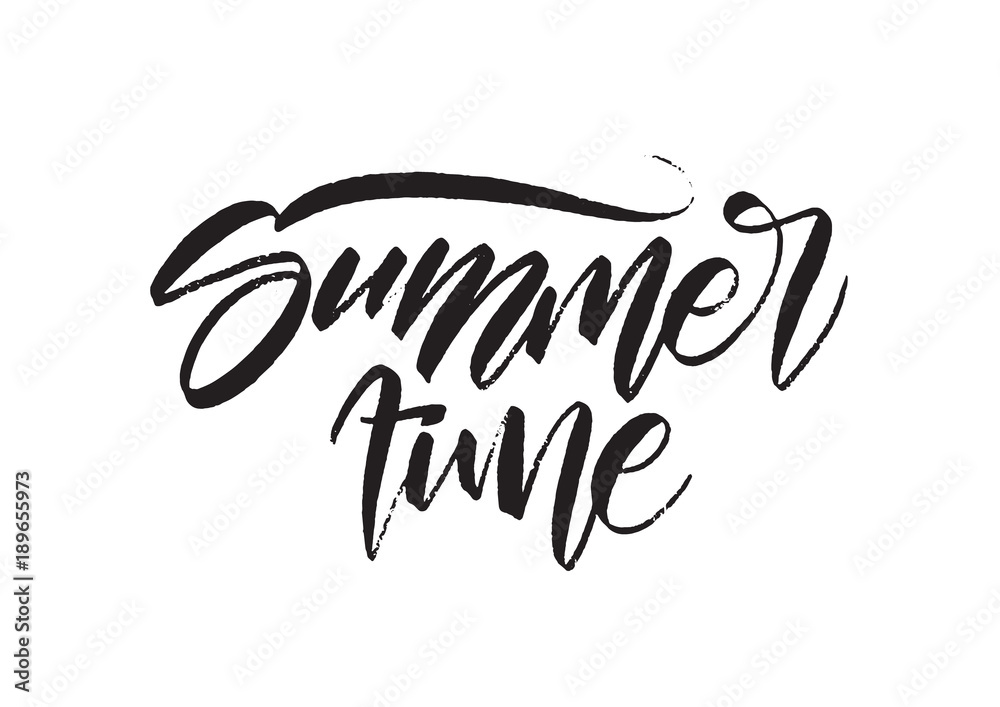 Obraz premium Vector illustration: Handwritten brush type ink lettering of Summer Time on white background.
