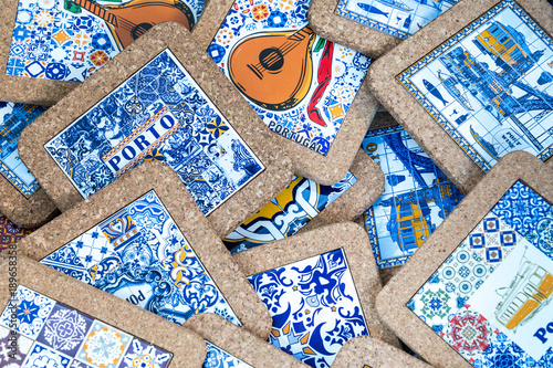 Fotografie Traditional portuguese souvenirs for sale at Porto market (Mercado do Bolhao)