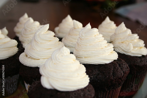 chocolate muffins with cream