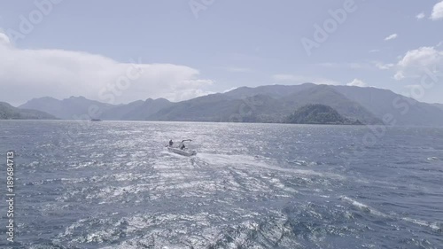 Varenna and Bellagio: the beautifull lakecomo on motorboat during a windy day 84 photo