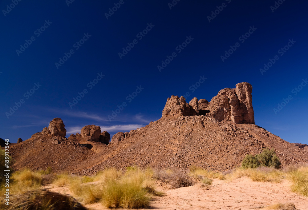 Fototapeta premium Bizzare rock formation at Essendilene, Tassili nAjjer national park, Algeria