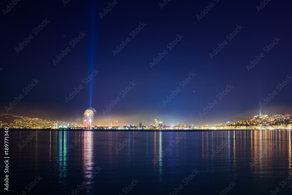 Fototapeta premium Izmir by night