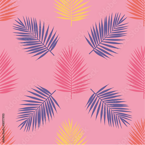 Bright tropical palm leaves seamless pattern. Vector illustration.