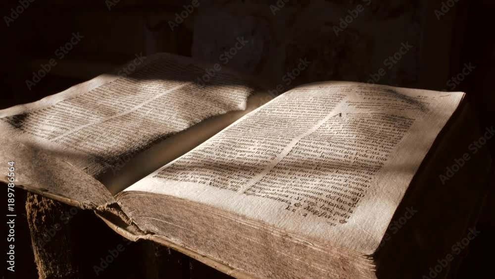 Libro antico