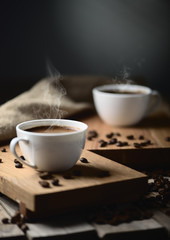 Küchenrückwand glas motiv Kaffee und Kaffeebohnen Kaffeetassen und Kaffeebohnen  © Mamuka Gotsiridze