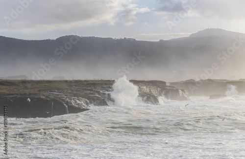 Konstfotografi the sea crashes hard on the coasts of Galicia, with beautiful impressive waves,