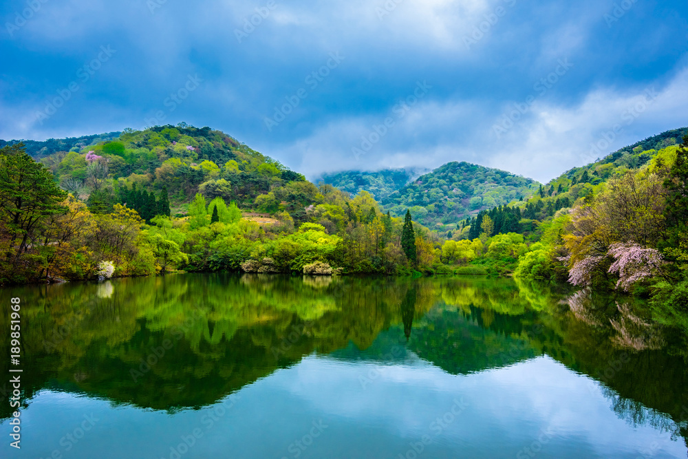 The reflection of the water is beautiful Korean reservoir Hwasun Seryangje.