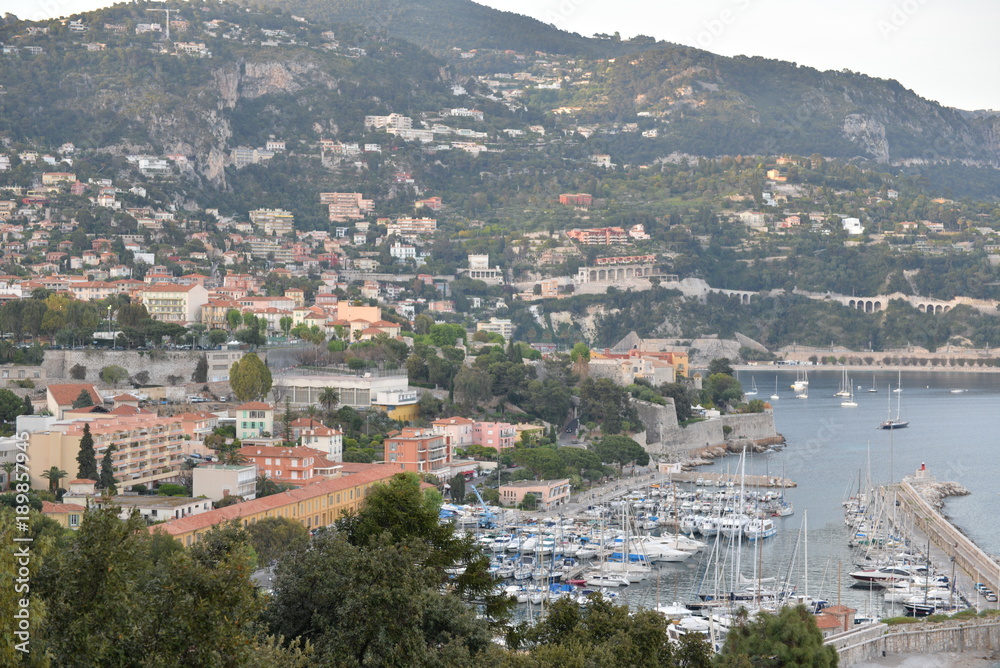 Beaulieu-sur-Mer　ボーリュシュルメールの夕景