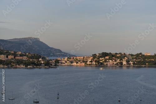 Beaulieu-sur-Mer ボーリュシュルメールの夕景