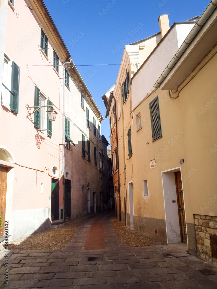 Diano Castello, Roads and streets