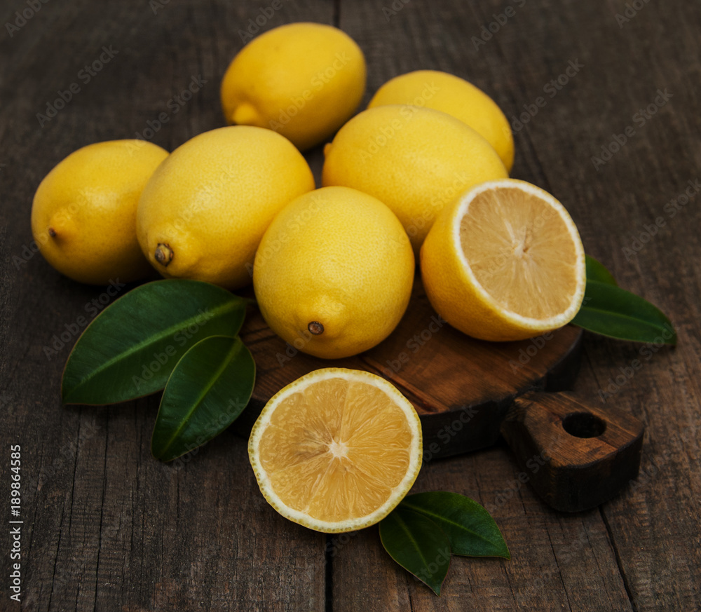 Fresh ripe lemons Fresh ripe lemons