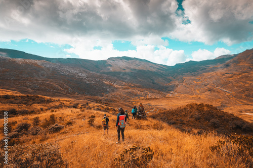 Walking to Laguna de las Lajas