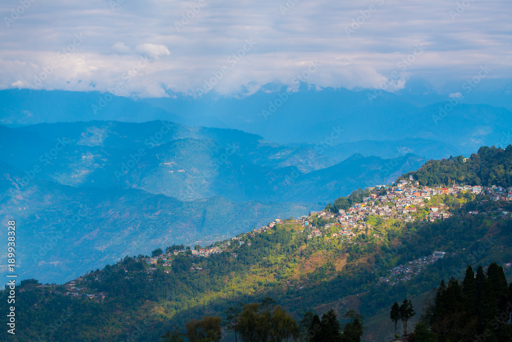 Fototapeta premium Darjeeling town view from high angle view shot