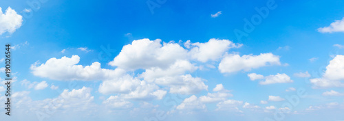 Fototapeta Naklejka Na Ścianę i Meble -  Nature background. Panorama view of Soft cloud in the blue sky.