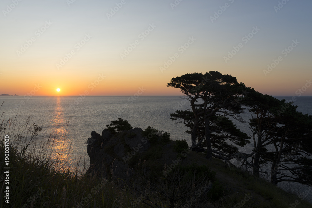 Obraz premium Russian Far Eastern Peninsula for Gamow. Landscape on the coast of the Sea of Japan.