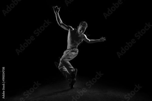 Silhouette of dancer in dancing concept