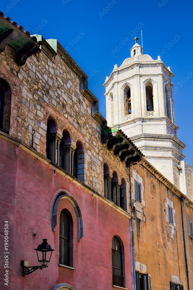 Fototapeta premium Girona, Altstadt mit Kathedrale