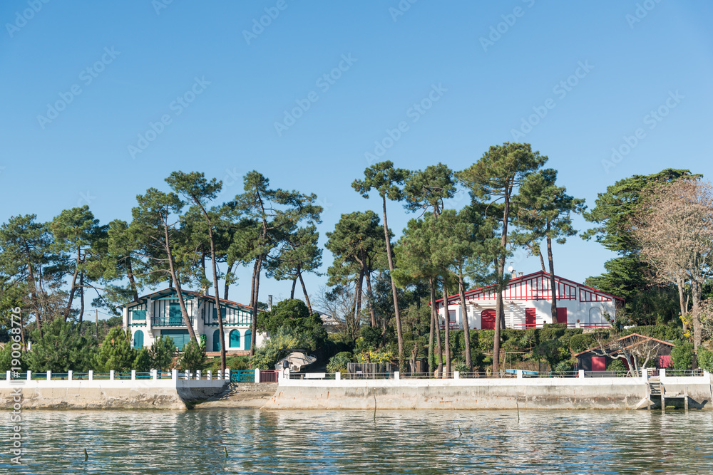 CAP FERRET (Bassin d'Arcachon, France), luxueuses villas au bord de la baie