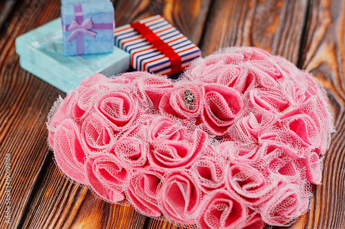 Wallpaper Mural Engagement ring in heart shaped wedding decoration Torontodigital.ca