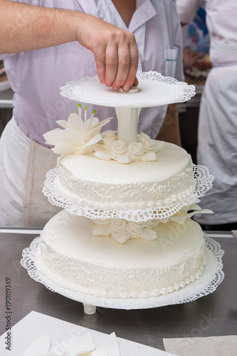 Tasty beauty wedding cake w...