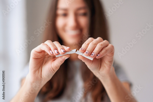 Foto Stop smoking cigarettes concept