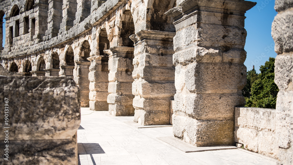 Fototapeta premium Die Arena in Pula eine Attraktion in Istrien Kroatien