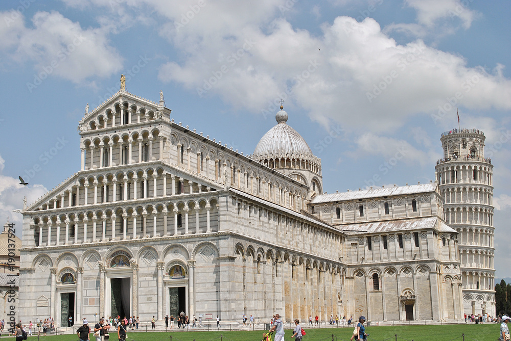 Overview of Piazza dei Miracoli