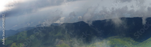 Quadro su tela Beautiful panorama of the mountains after the rain
