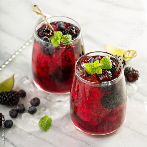 Summer berry drink with lime