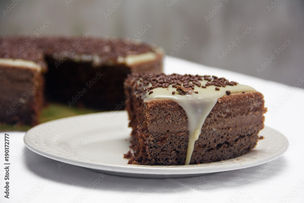 Chocolate cake with white chocolate cream