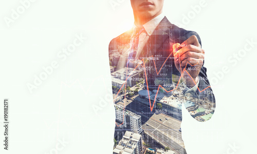 Close of businessman draw on screen