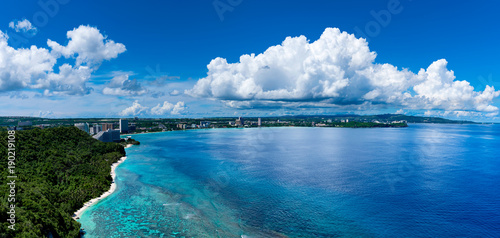 Two lovers point in Guam © segawa7