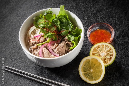 牛肉のフォー　ベトナムのめん料理　Pho Vietnamese beef photo