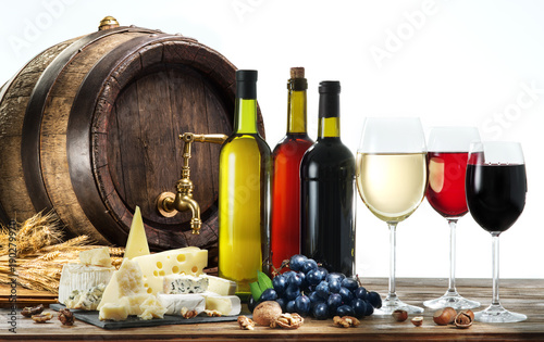 Fototapeta Naklejka Na Ścianę i Meble -  Still-life with wine, cheeses and fruits.