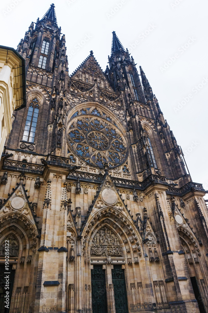 Fototapeta premium Gothic architecture of Saint Vitus Cathedral in Prague is the biggest church in the Europe, Czech Republic