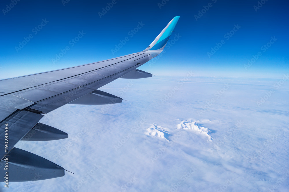 Obraz premium Die Welt aus einem Flugzeug