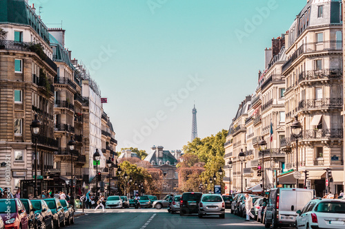 Streets and Buildings of Paris, France © lucasinacio.com