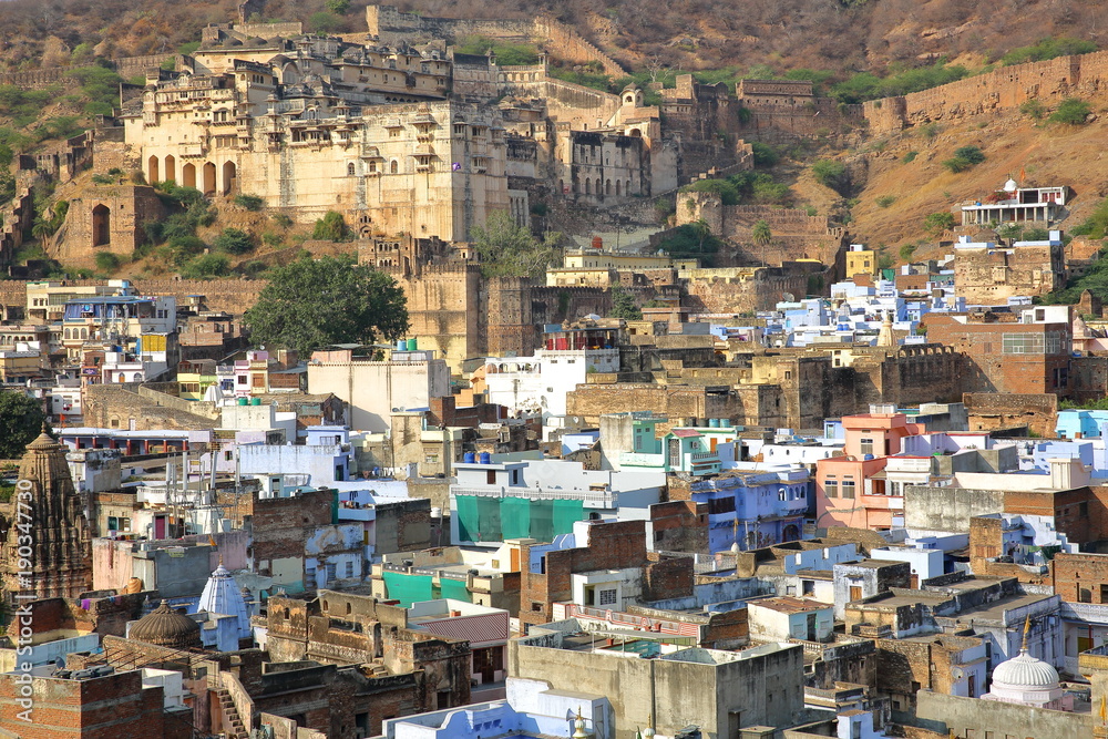 General view of Bundi Old Town with the Bundi Palace (Garh) in the background, Bundi, Rajasthan, India General view of Bundi Old Town with the Bundi Palace (Garh) in the background, Bundi, Rajasthan, India