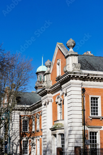 Canvas Print Traditional antique city building in Dublin Ireland