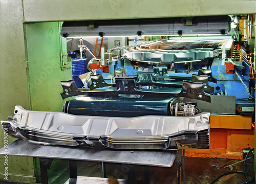 Slika na platnu Industrial press for sheet metal stamping