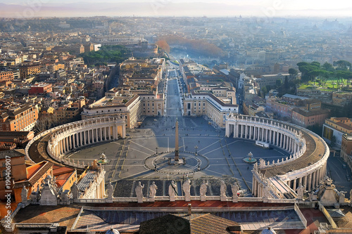 panoramic view of St. Peter's Square in Rome, Italy
