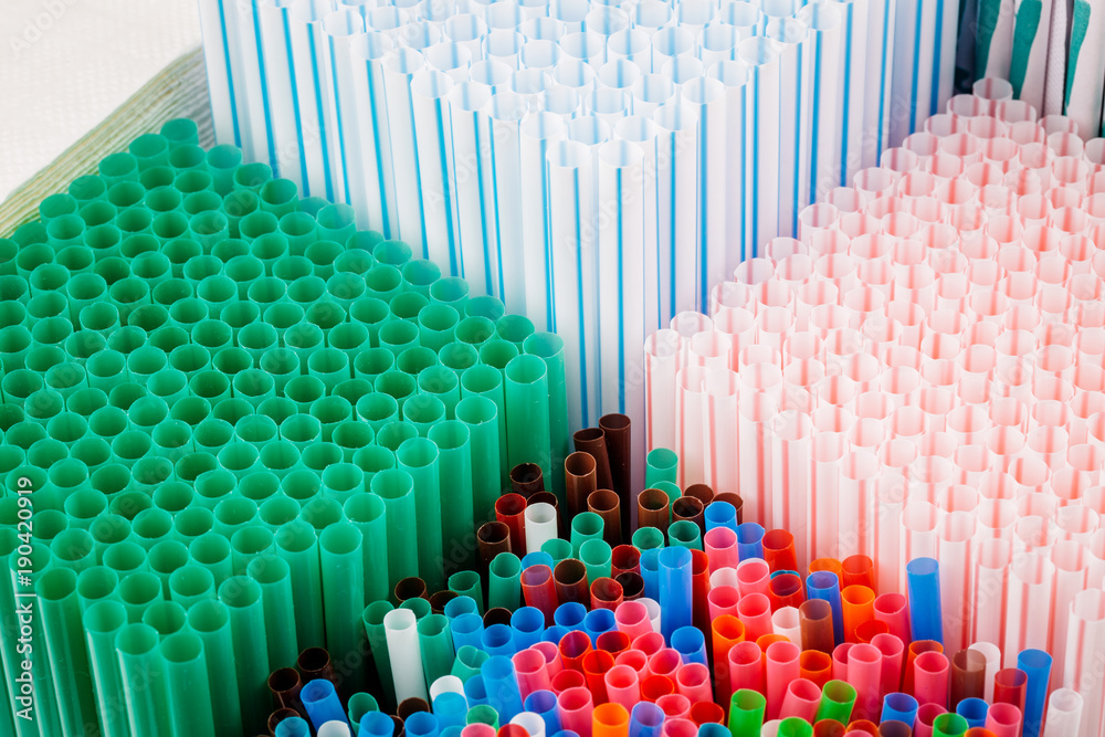 Obraz premium Abstract background from many multi-color straws.