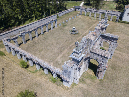 Vista aerea della Certosa di Serra San Bruno, monastero certosino, Vibo Valentia, Calabria, Italia