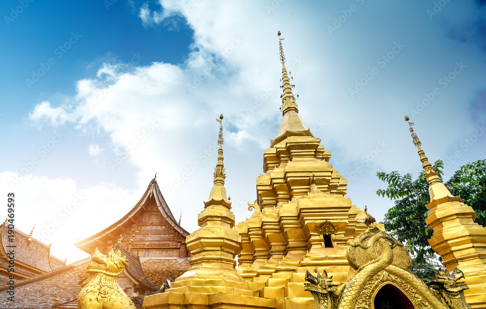 Fototapeta premium Xishuangbanna Daikin Tower